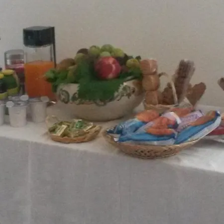 Albemili Couette-café Cusano Mutri